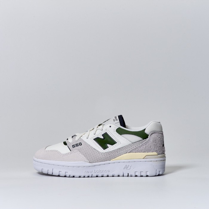 New Balance 550