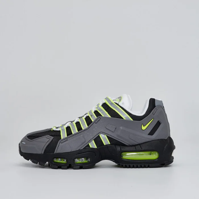 Nike Air Max 95 NDSTRKT