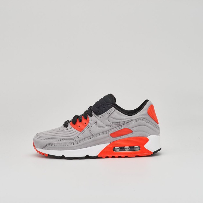 Nike Air Max 90 QS