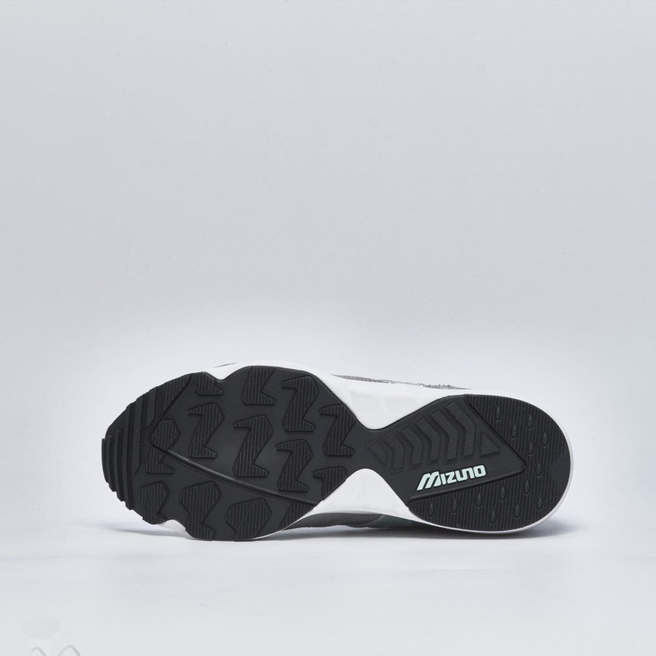 Mizuno Contender x HANON