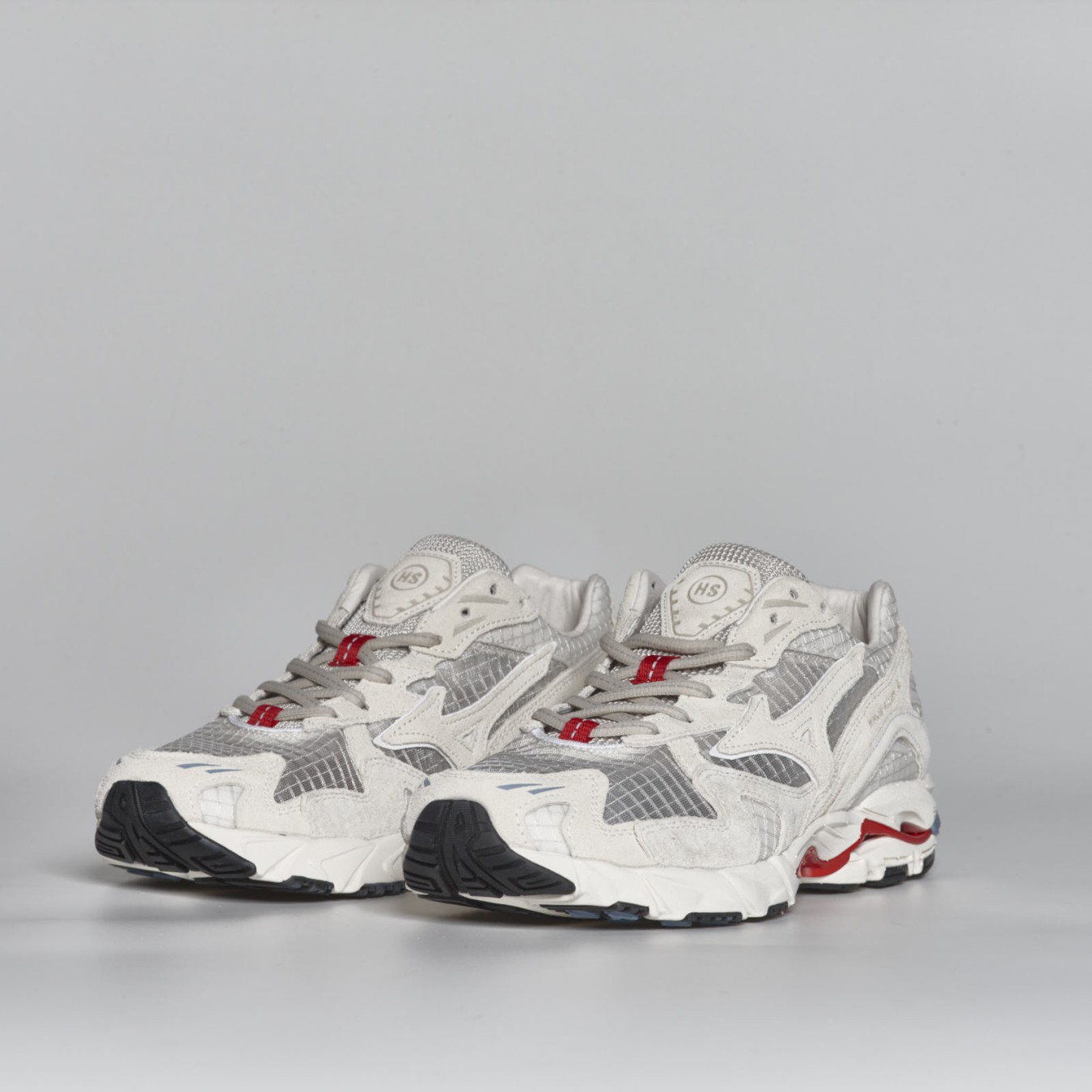 Mizuno Wave Rider 10 x Highsnobiety