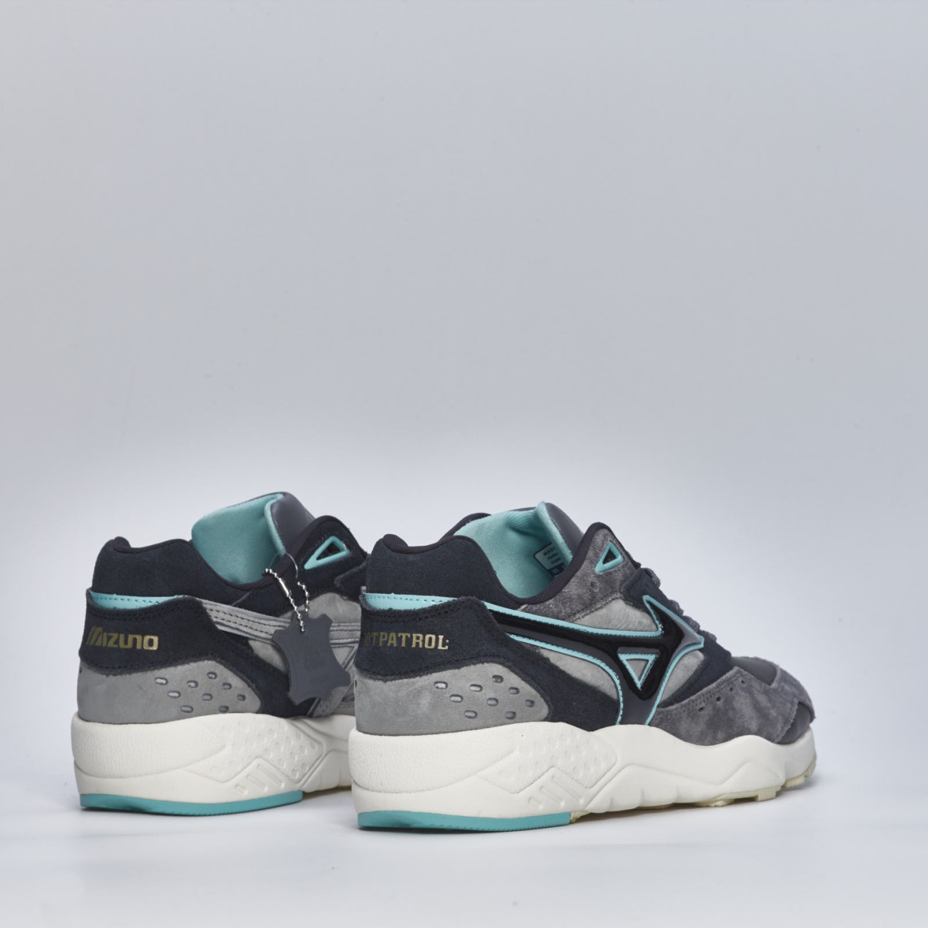 Mizuno Contender x Footpatrol