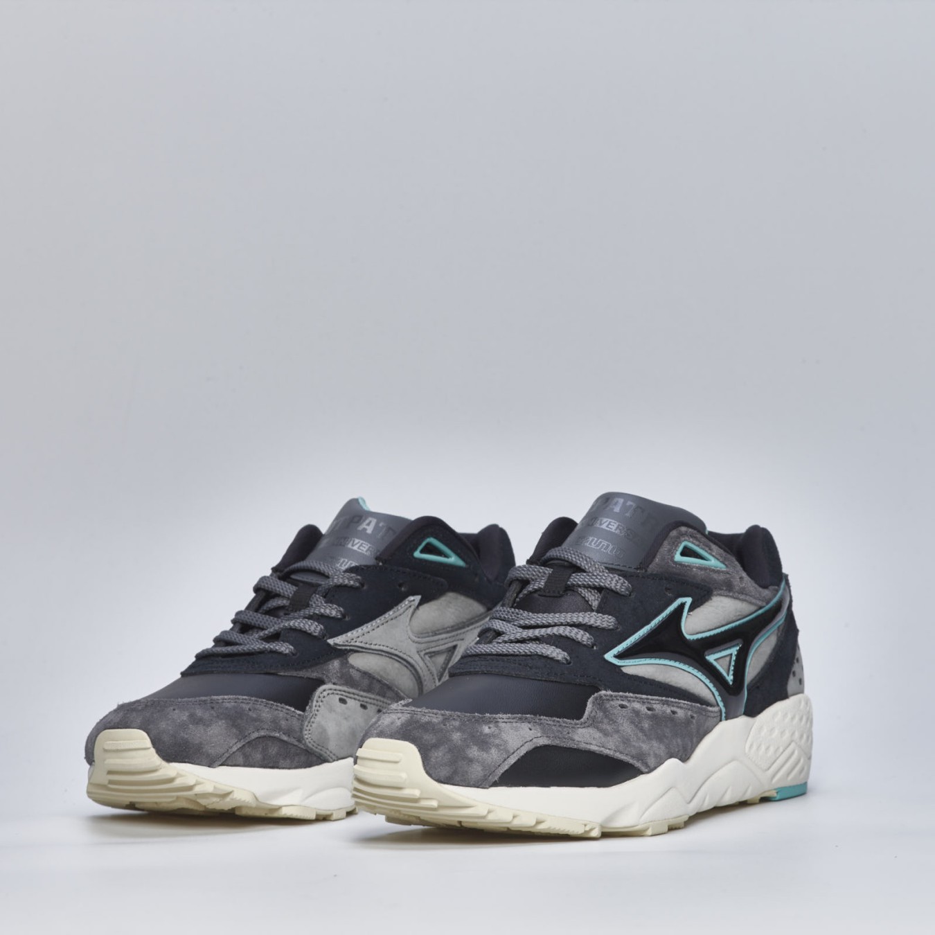 Mizuno Contender x Footpatrol