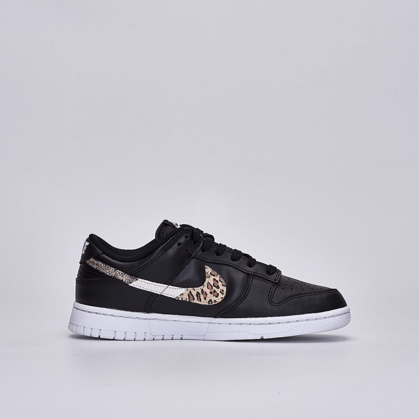 Nike Dunk Low SE W