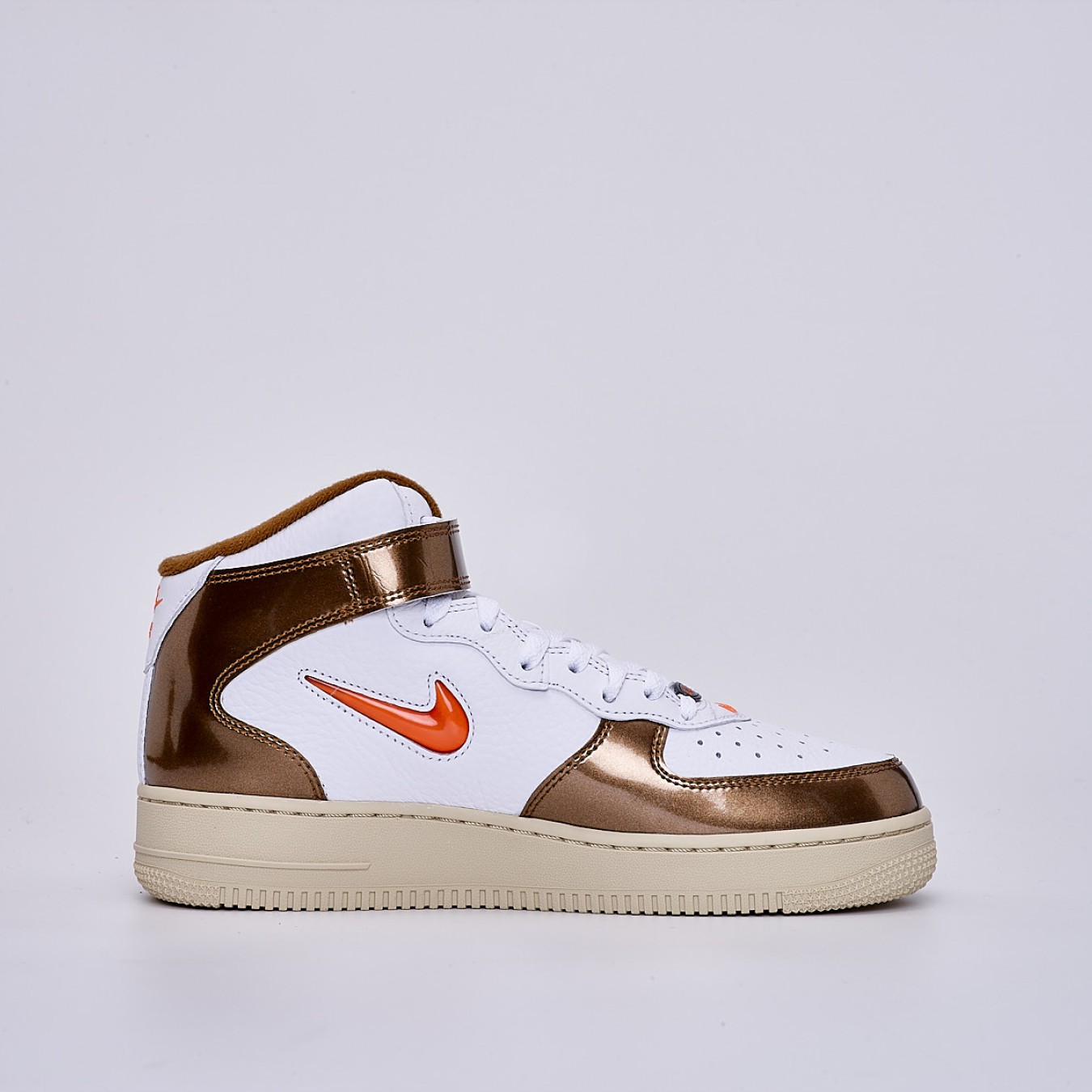 Nike Air Force 1 Mid QS