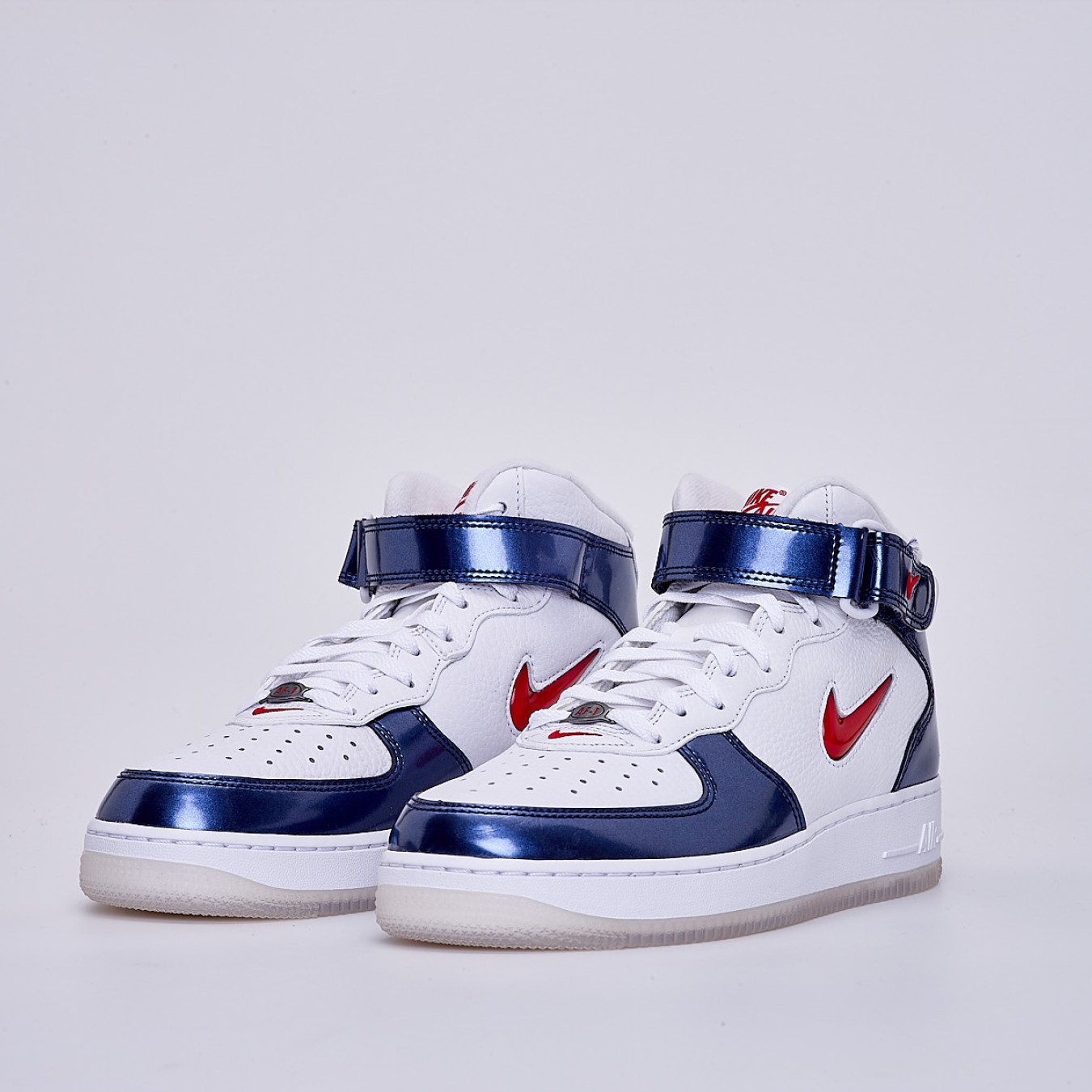 Nike Air Force 1 Mid QS