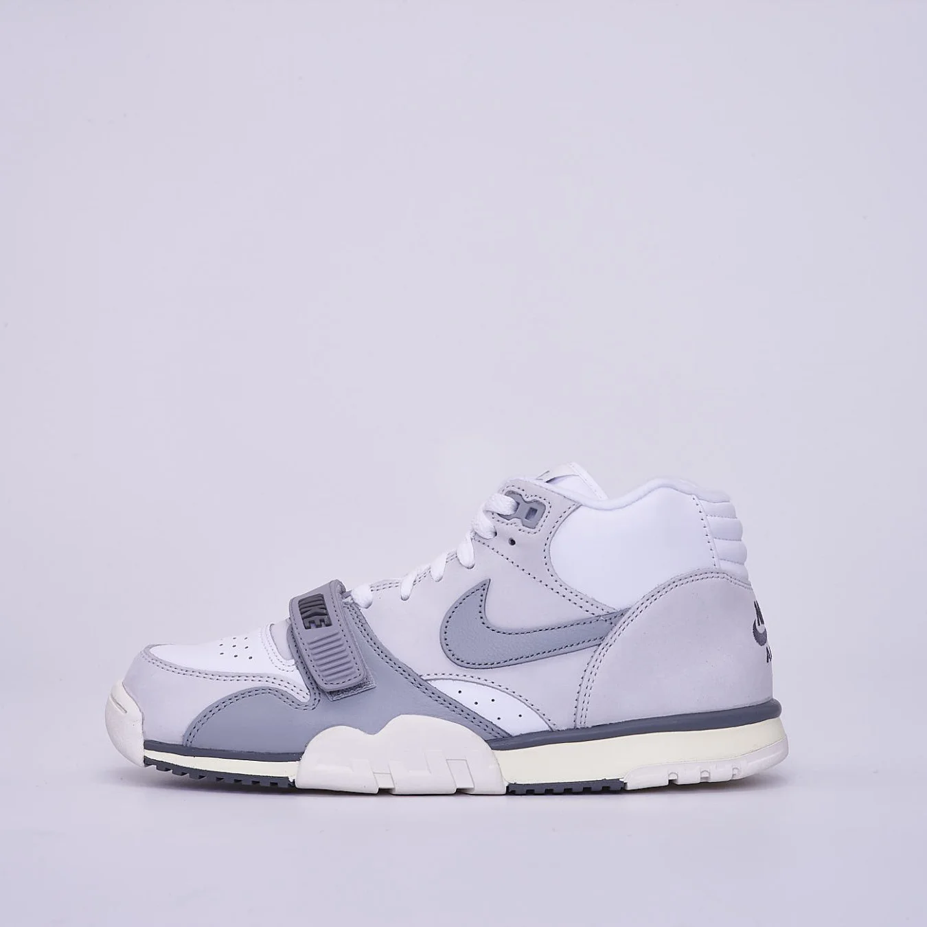 Nike Air Trainer 1