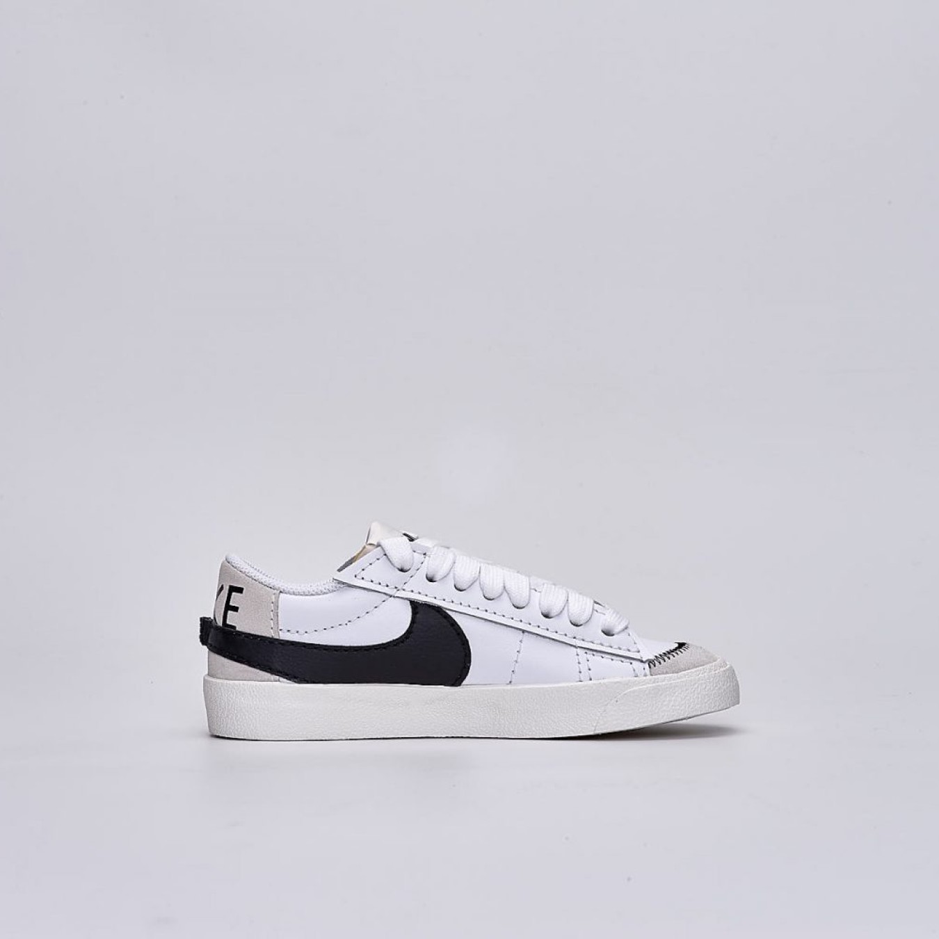Nike Blazer Low ‘77 Jumbo W