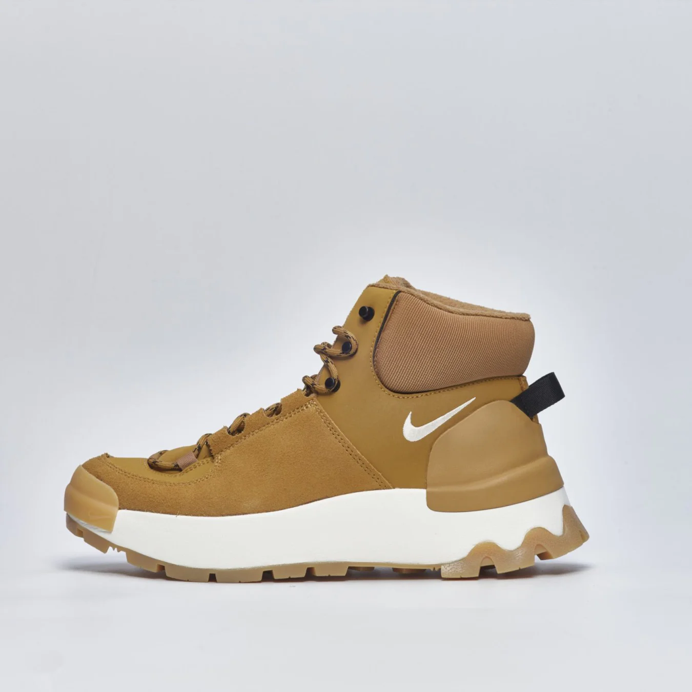 Nike Women's City Classic Mid Boots “Wheat/White” [DQ5601