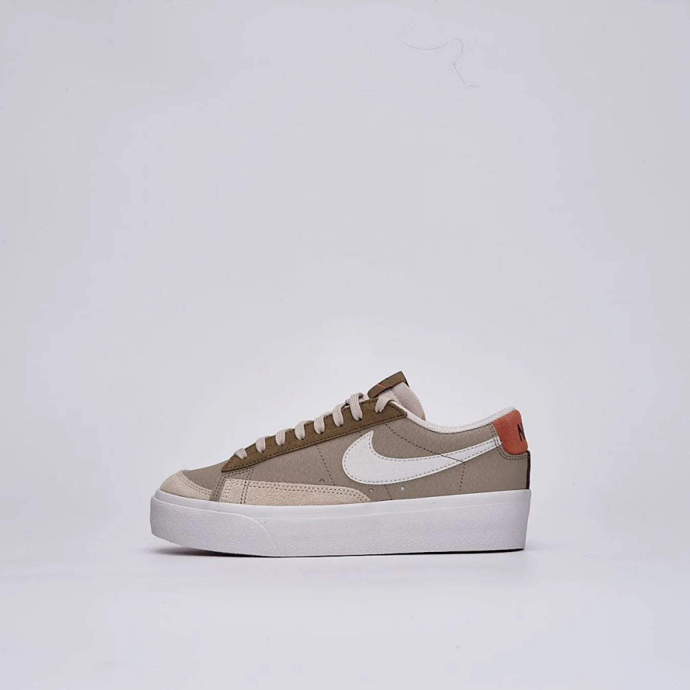 Nike Blazer Low Platform SP W