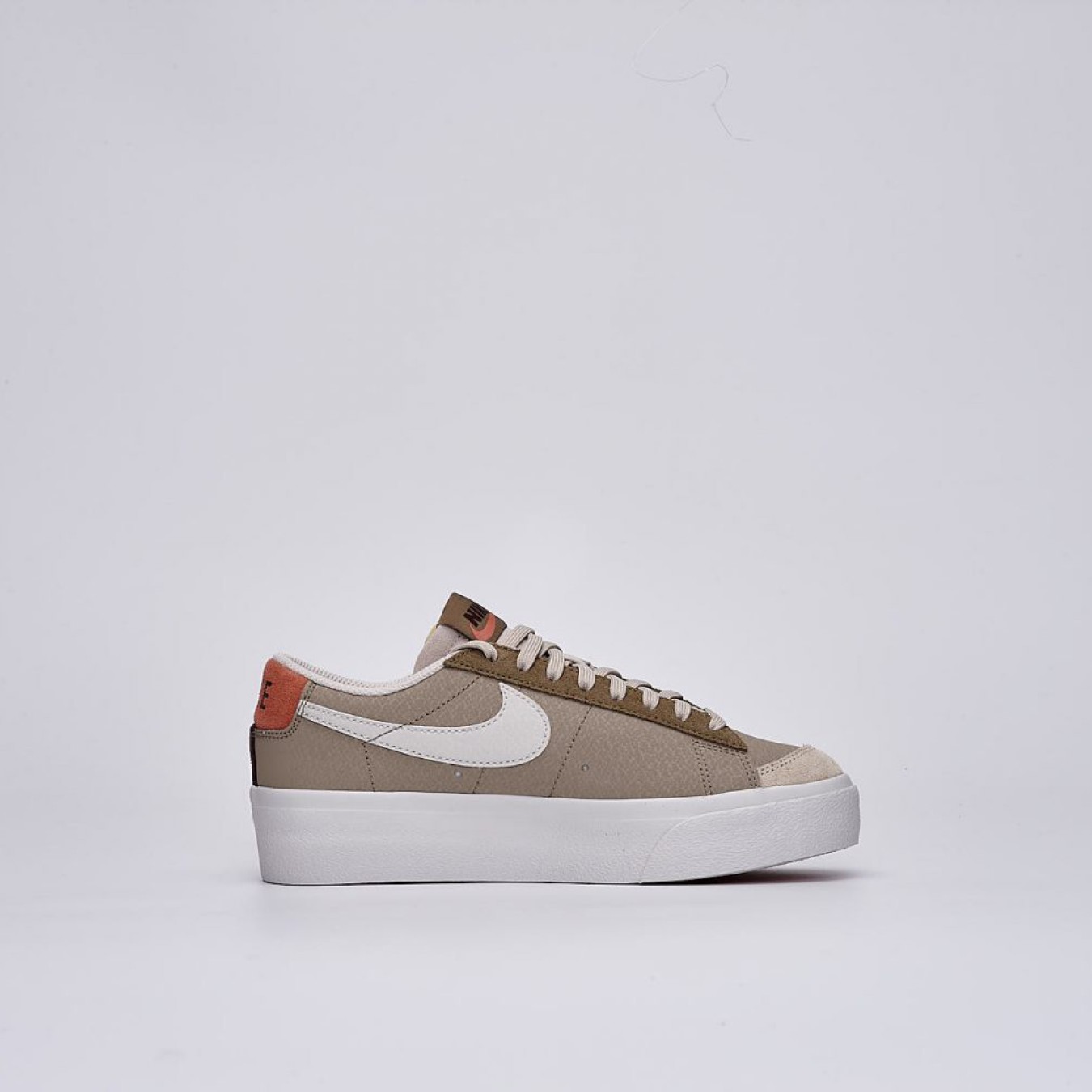 Nike Blazer Low Platform SP W