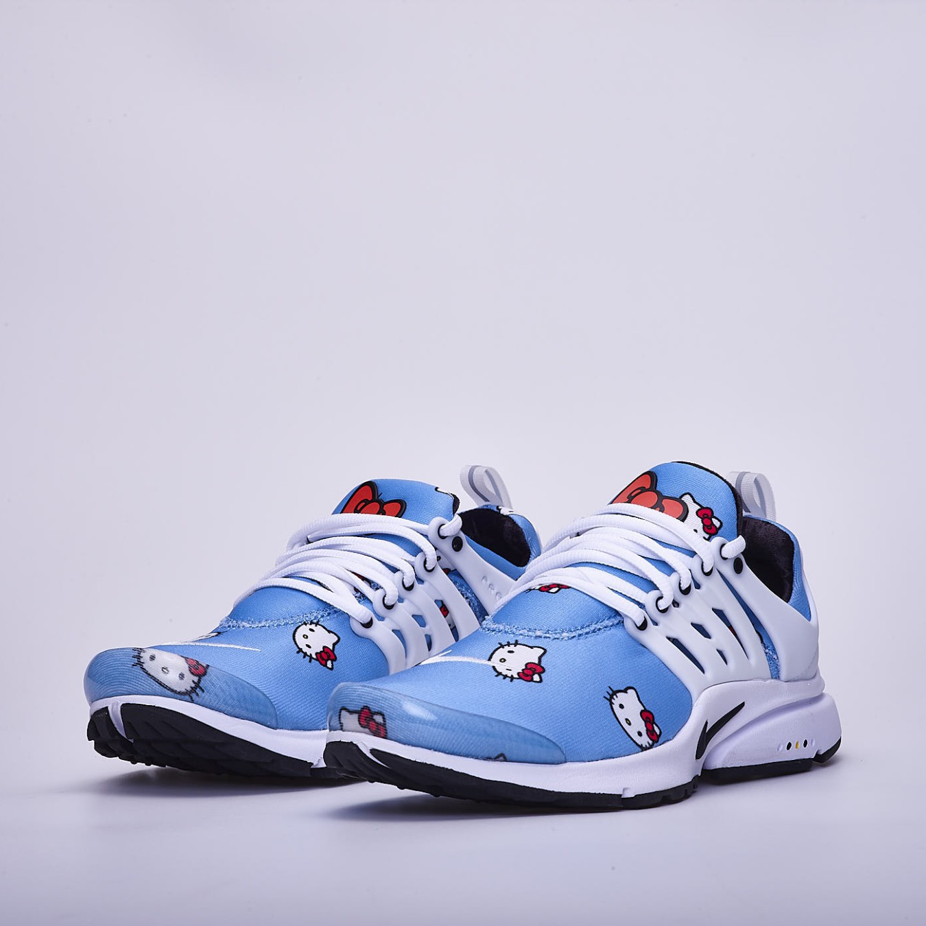 Nike x Hello Kitty Air Presto QS