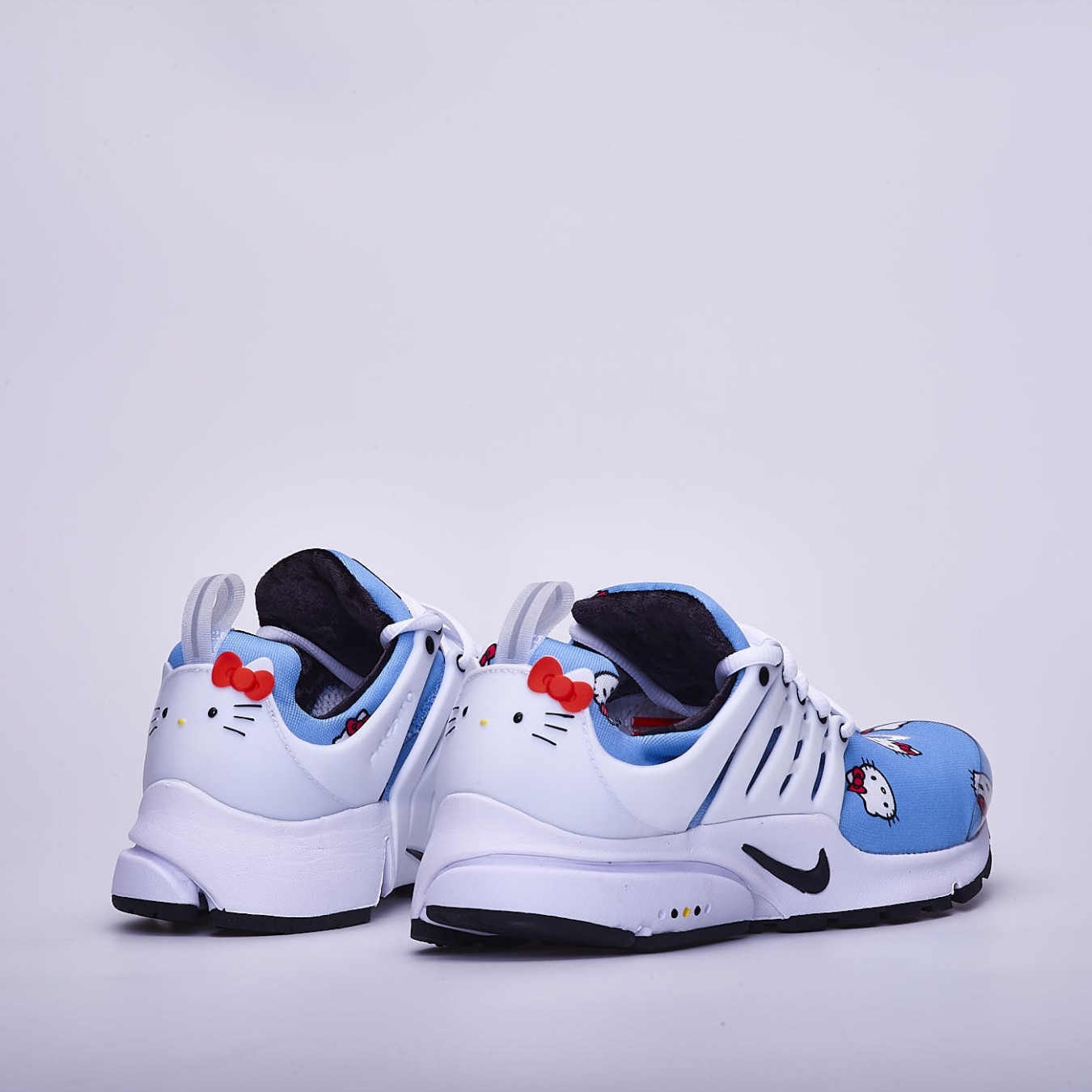Nike x Hello Kitty Air Presto QS