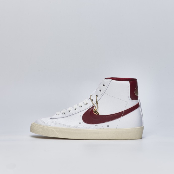 Nike Blazer Mid '77 SE W