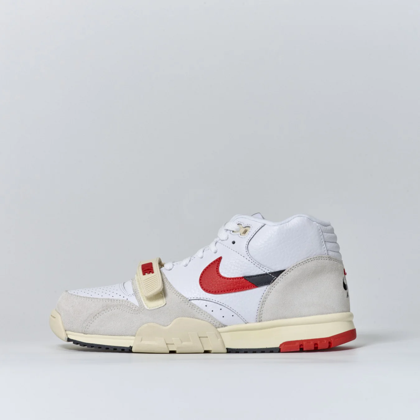 Nike Air Trainer 1