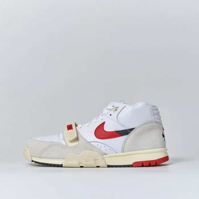 Nike Air Trainer 1