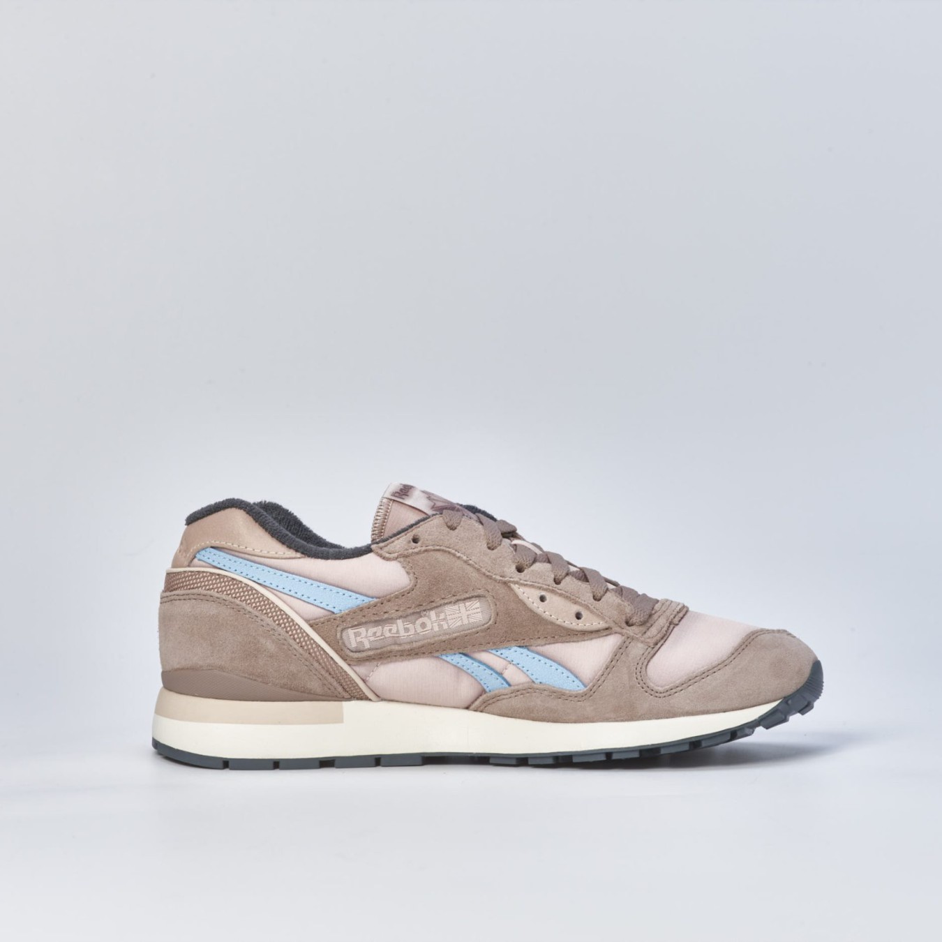 Reebok LX8500