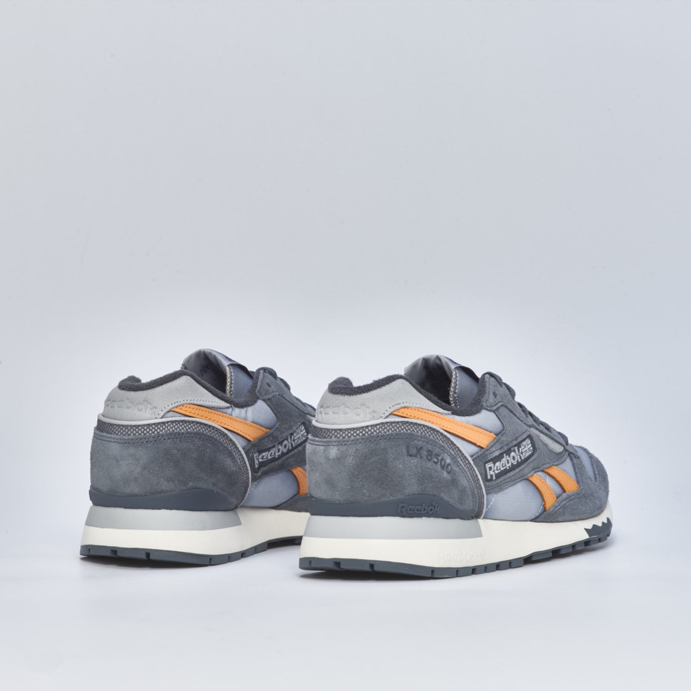 Reebok LX8500