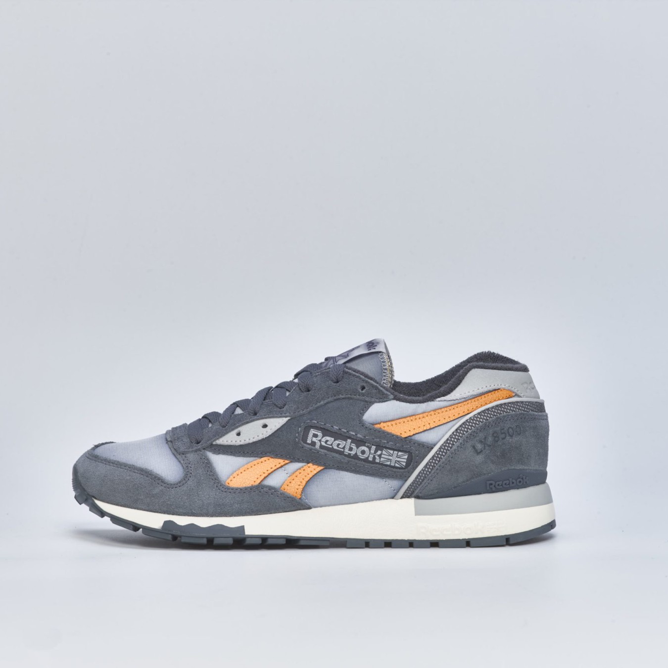 Reebok LX8500