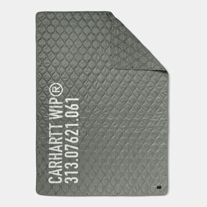 Carhartt WIP Tour Quilted Blanket