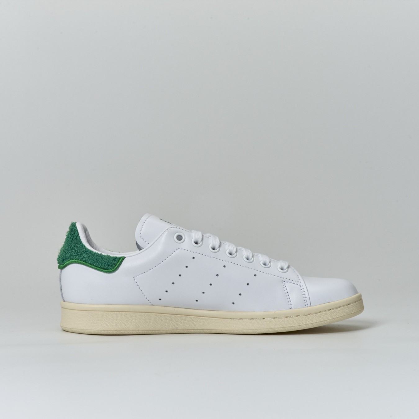 adidas Stan Smith x Homer Simpson