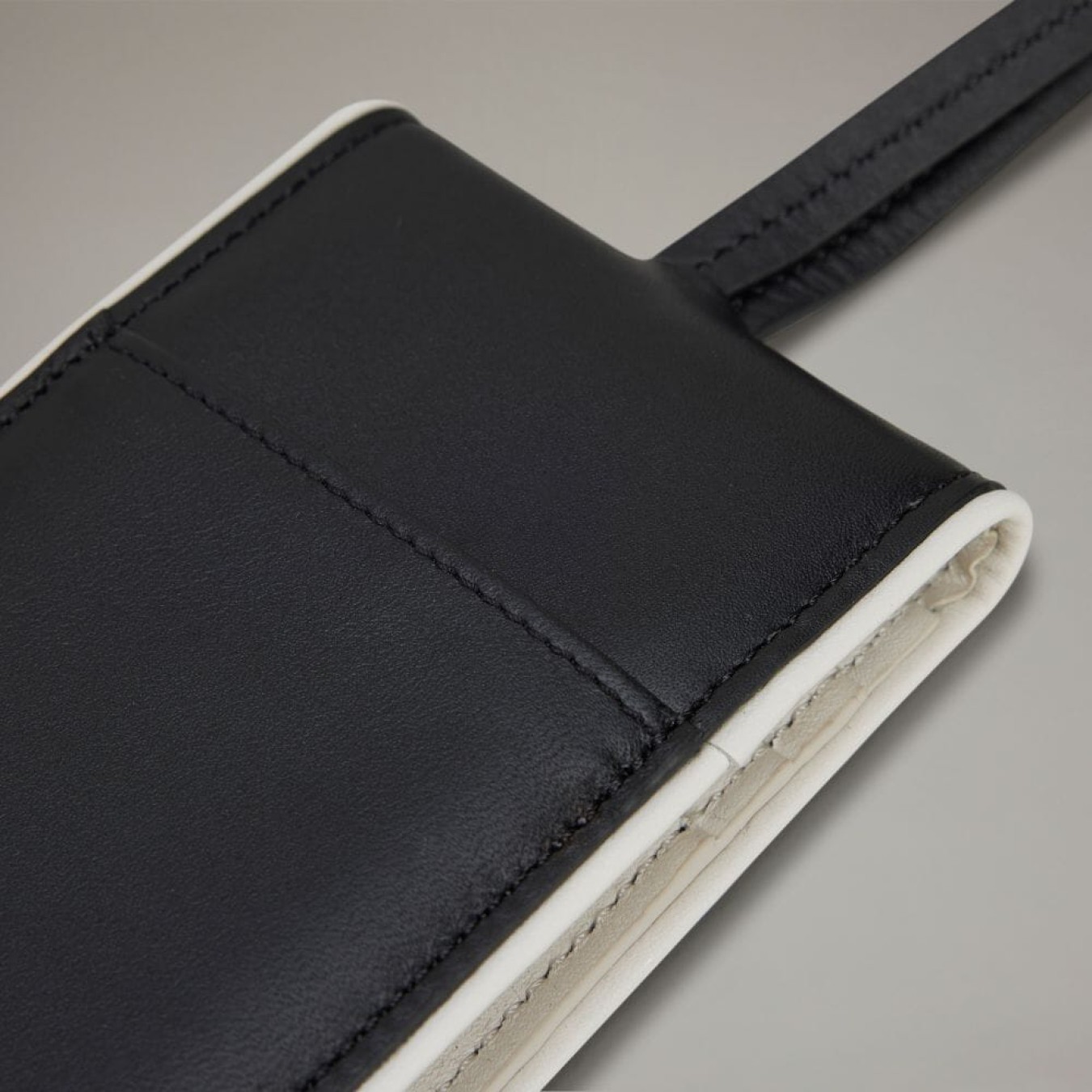 Y-3 Lanyard Card Holder