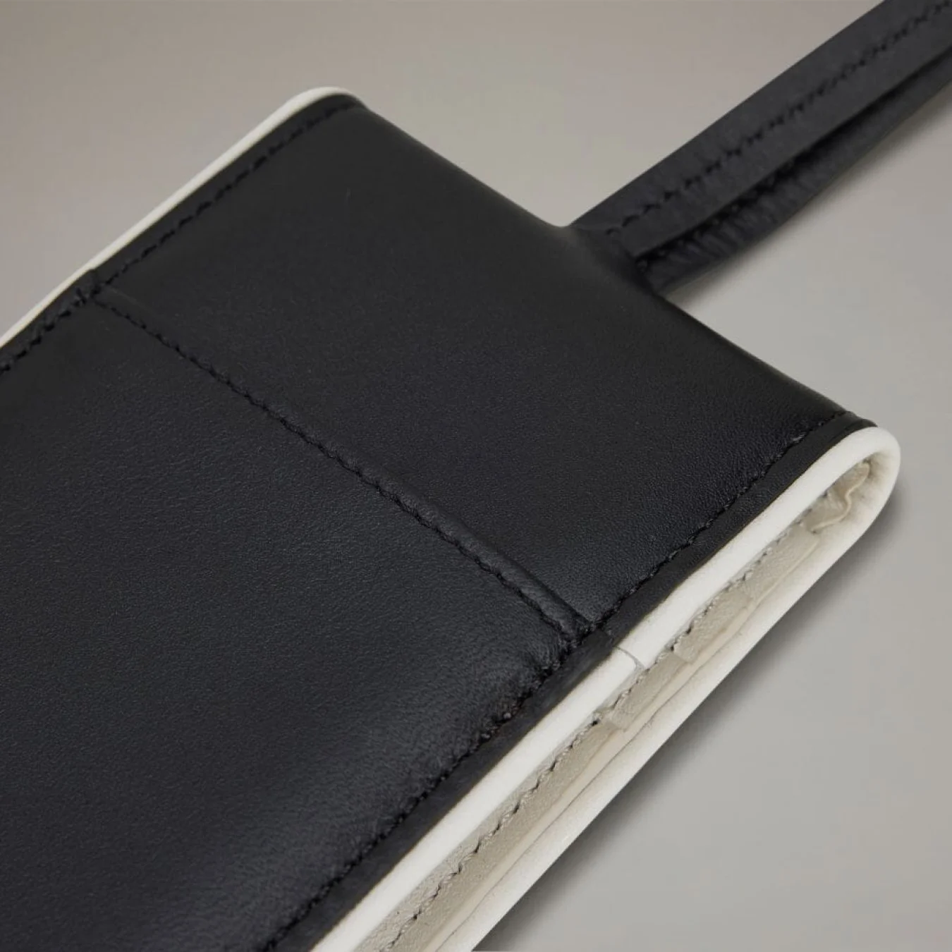 Y-3 Lanyard Card Holder