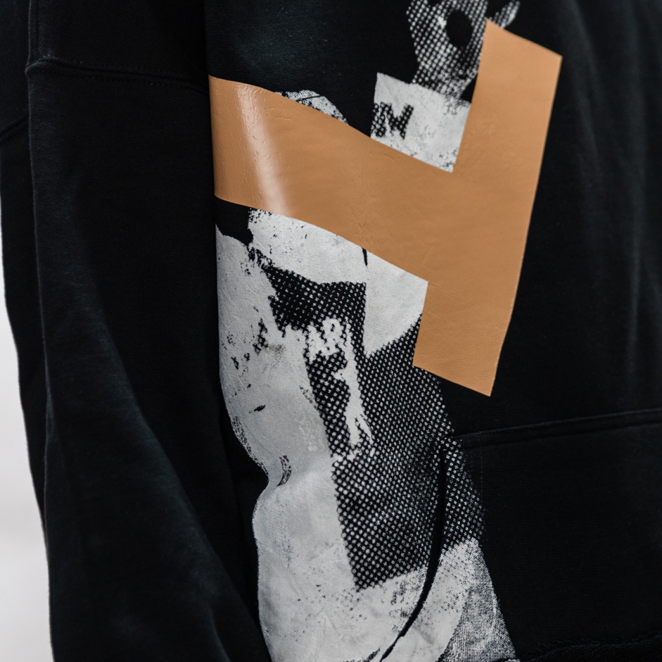 MiDNIGHT Goya Man Hoodie