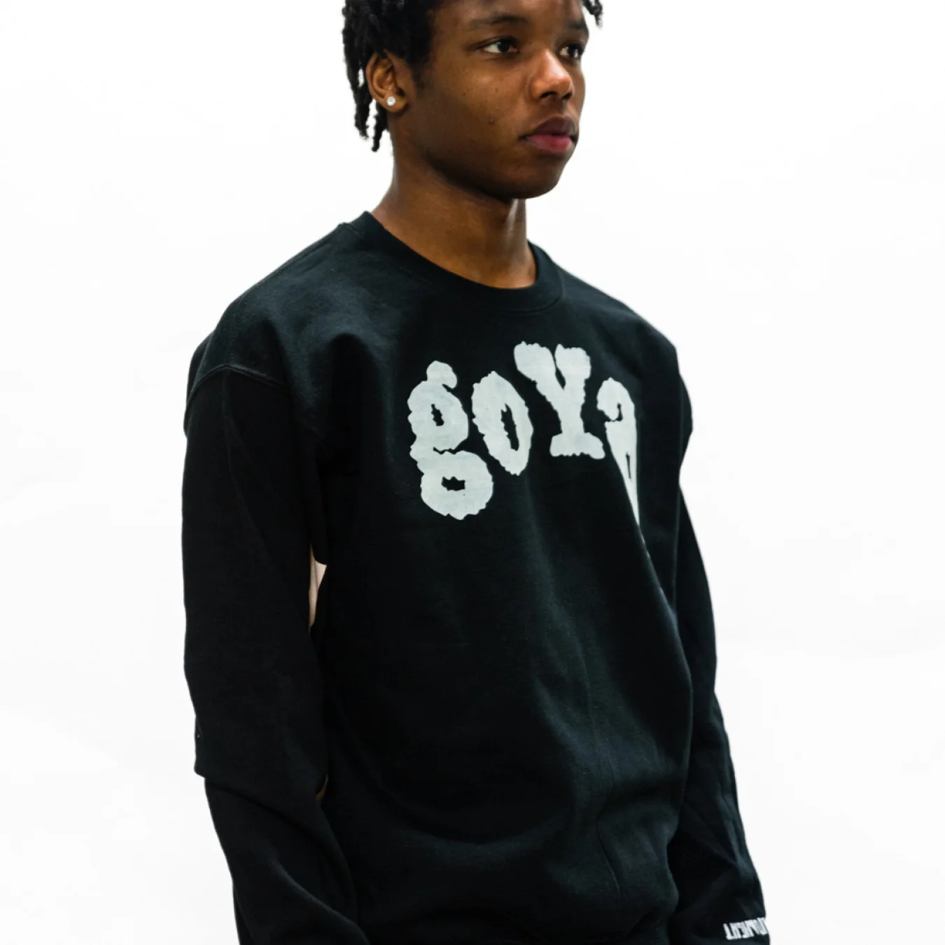 MiDNIGHT Goya Sweater