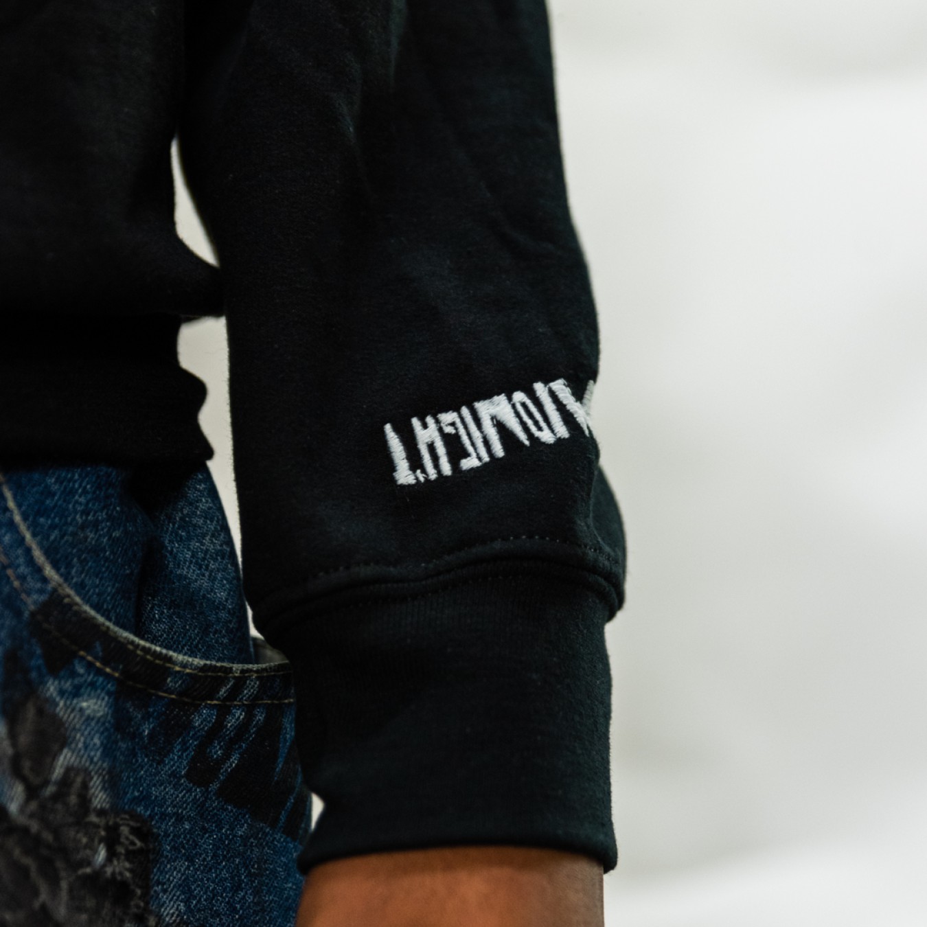 MiDNIGHT Goya Sweater