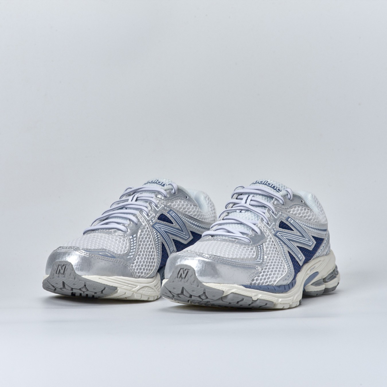 New Balance 860v2 'Northern Lights Pack'