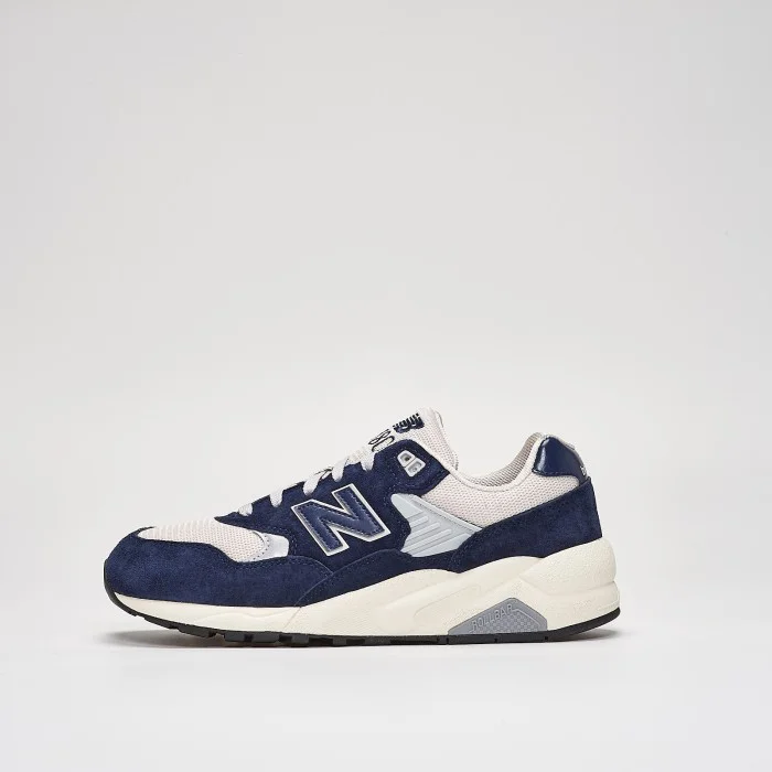 New Balance 580