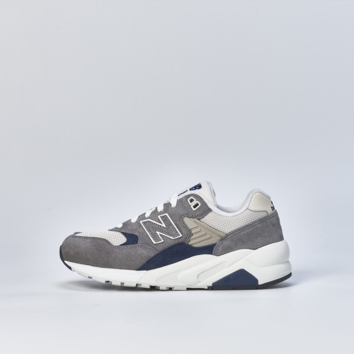 New Balance 580