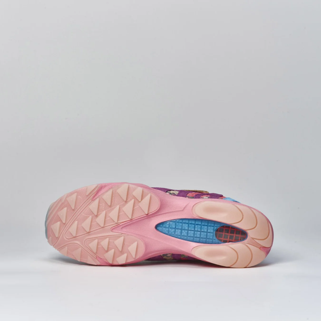 Saucony Grid Azura 2000 x Jae Tips
