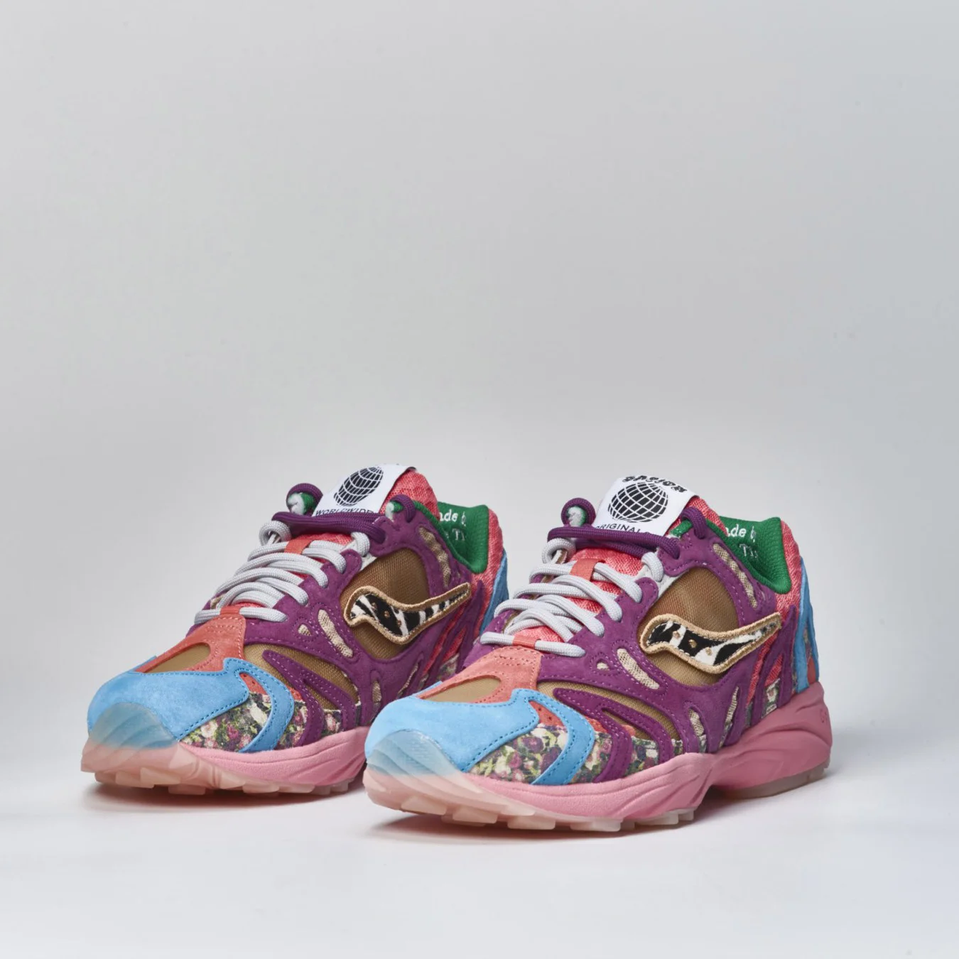 Saucony Grid Azura 2000 x Jae Tips