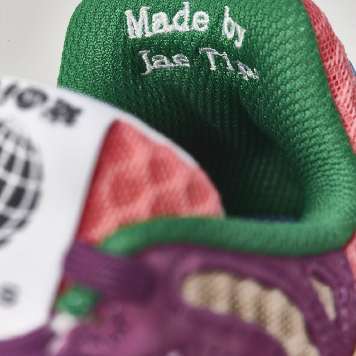 Saucony Grid Azura 2000 x Jae Tips
