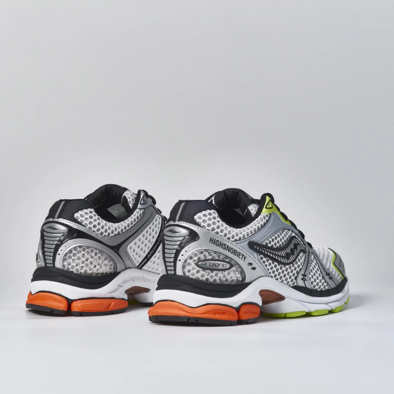 Saucony Pro Grid Triumph 4 x Highsnobiety