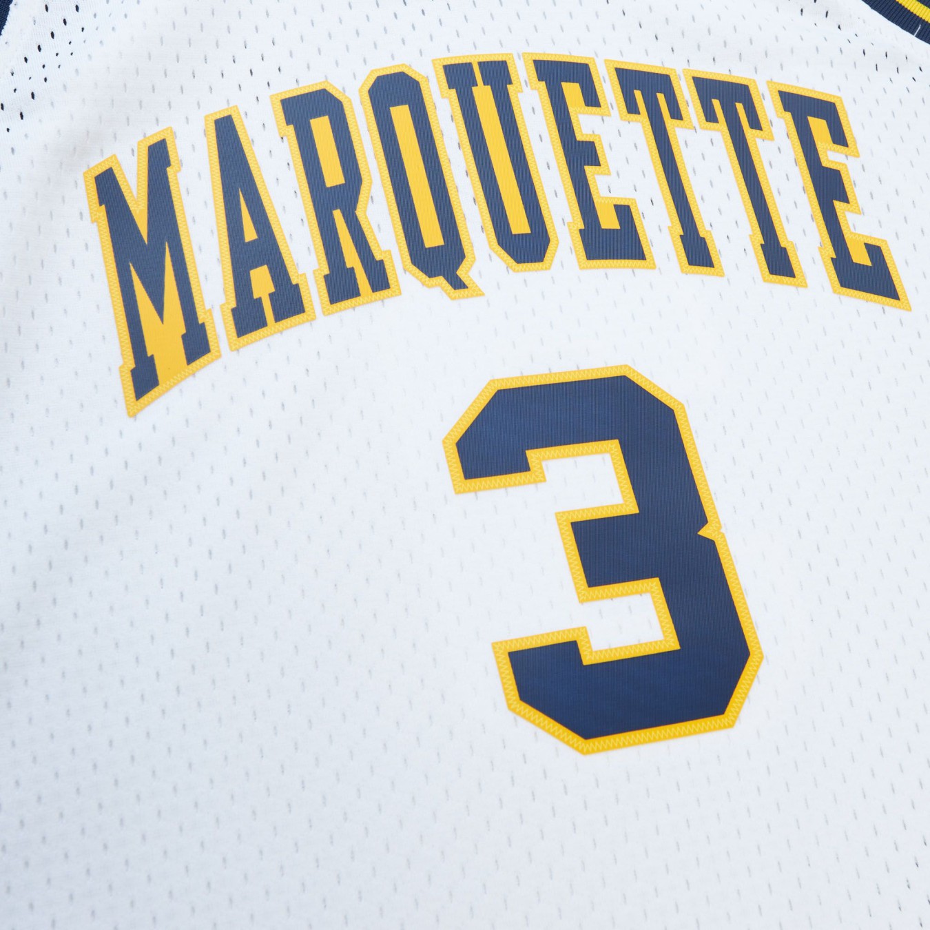 Mitchell & Ness Swingman Jersey Marquette University White 2002 Dwyane Wade