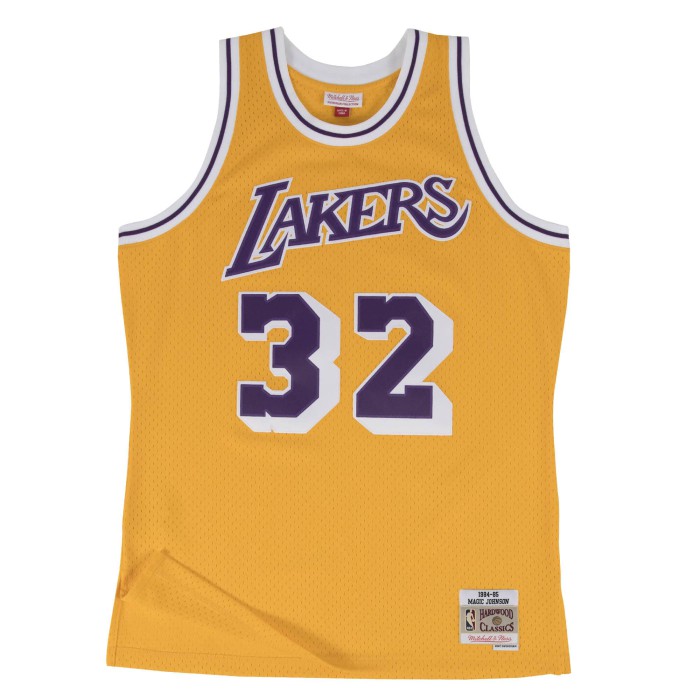 Mitchell & Ness Swingman Jersey Los Angeles Lakers Home 1984-85 Magic Johnson