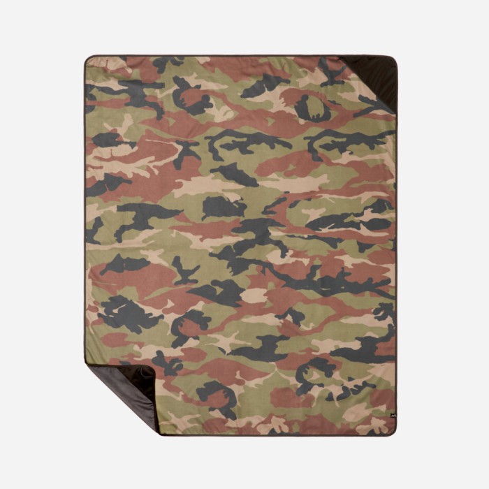 Slowtide Ops Park Blanket