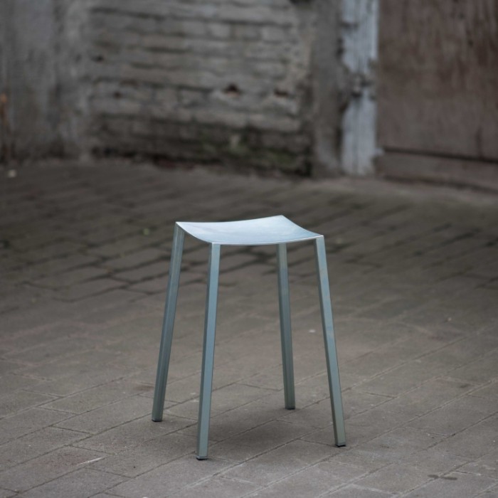 Vormen Stool